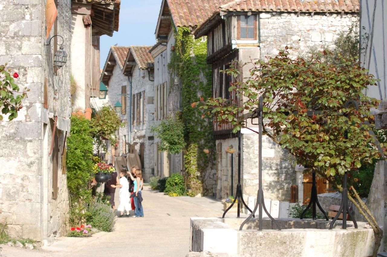 Gites La Bakenia Villeneuve-sur-Lot Exteriör bild